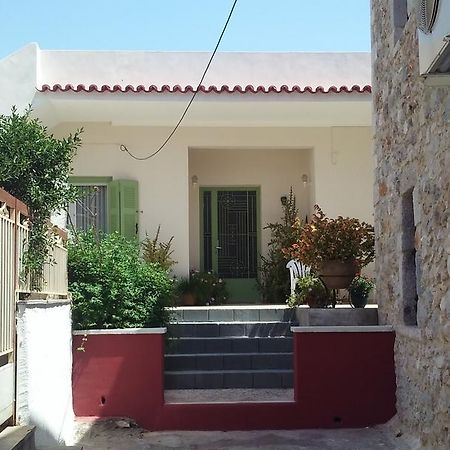 Appartement Danesi House à Leonídion Extérieur photo